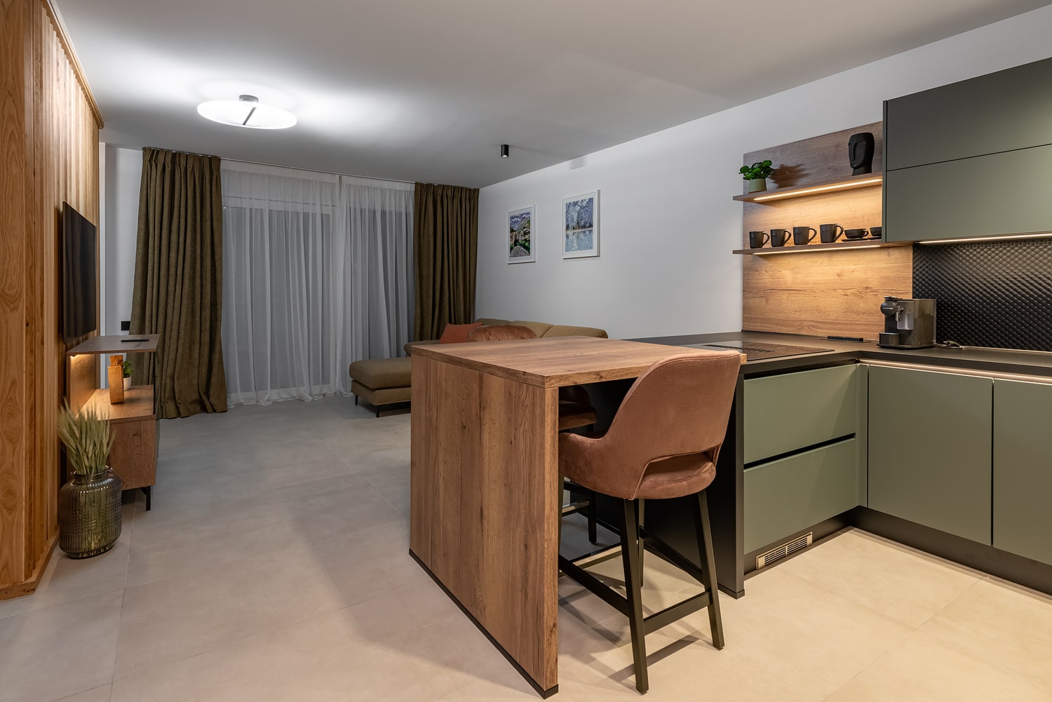 THE FOLD 3 APARTMENT